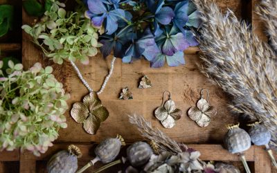 The Beauty of Flower Jewellery